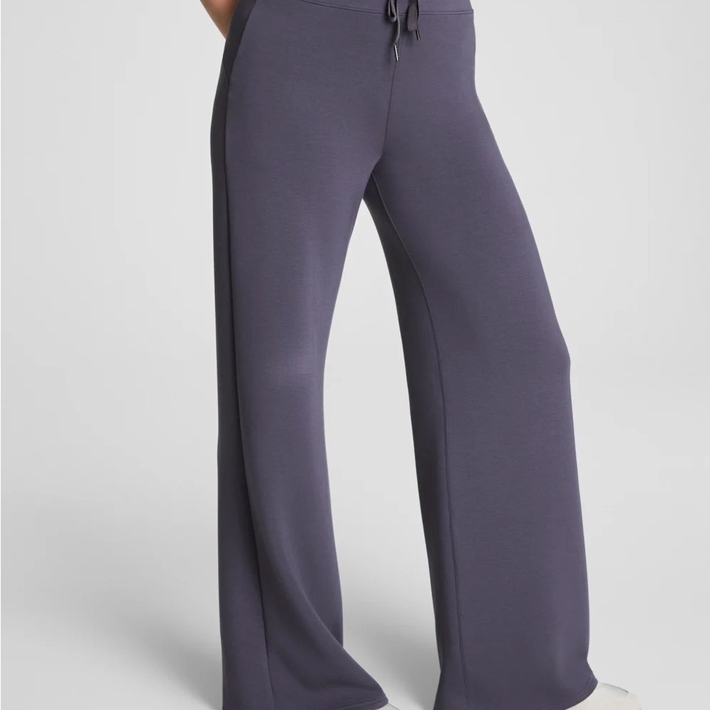 SPANX air essentials Wide-Leg Pants